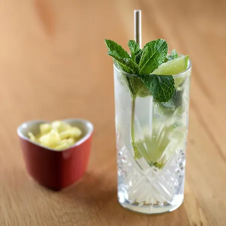 Ac By Marriott Saint-Julien-en-Genevois