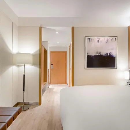 Ac By Marriott 4* Saint-Julien-en-Genevois